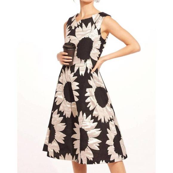 Robe Eva Franco Bex Sans Manches Ceinturée – Taille 4 (Danemark) – Neuve Avec étiquettes